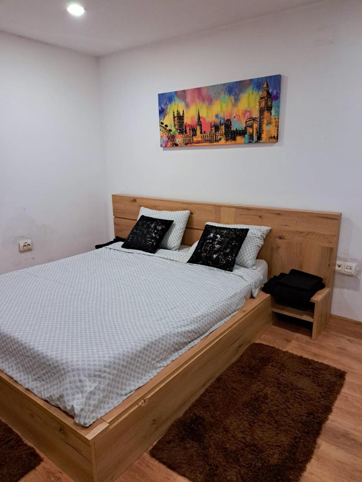 Regim Hotelier Pietonala Oradea Exterior foto