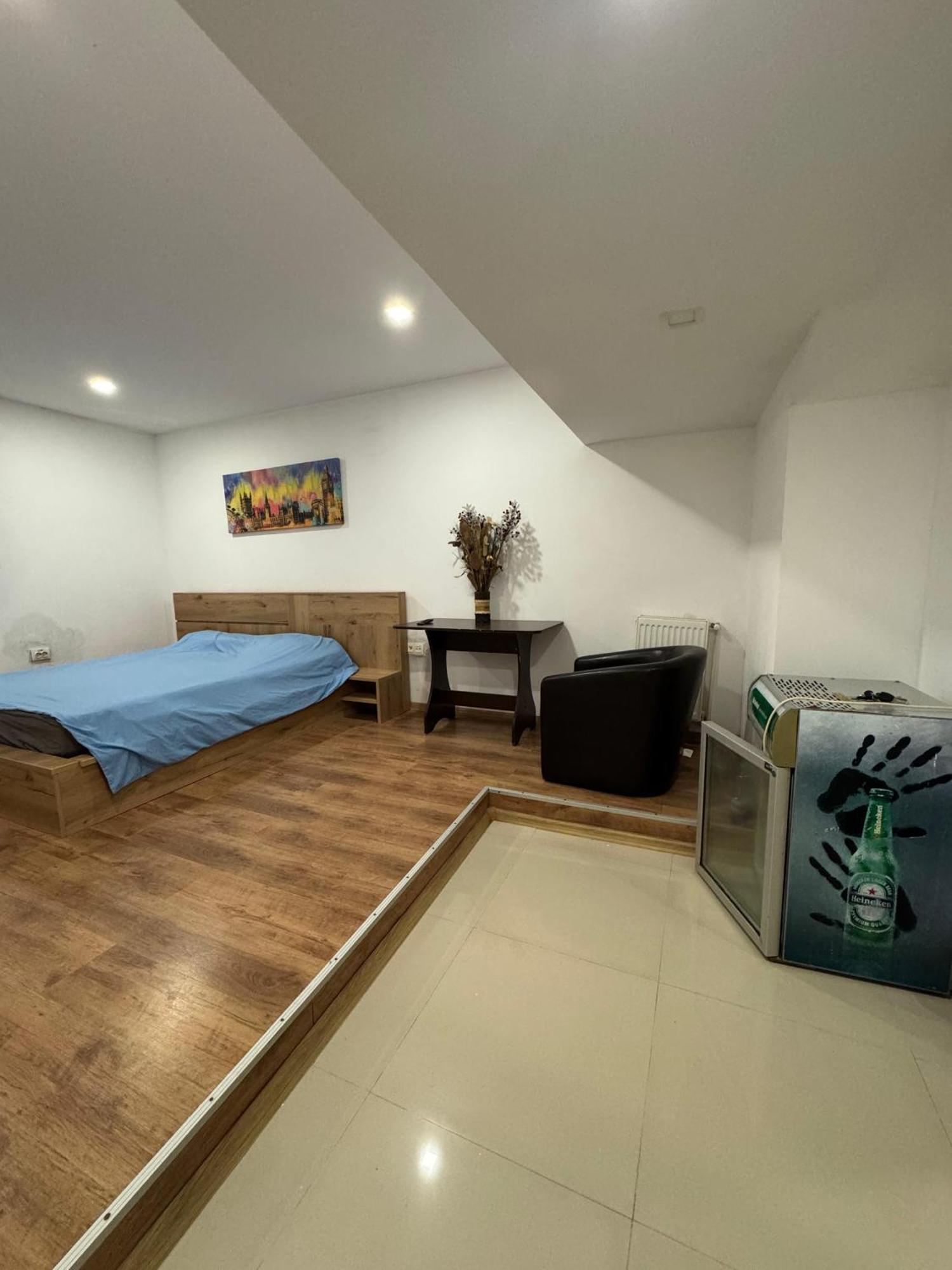 Regim Hotelier Pietonala Oradea Exterior foto